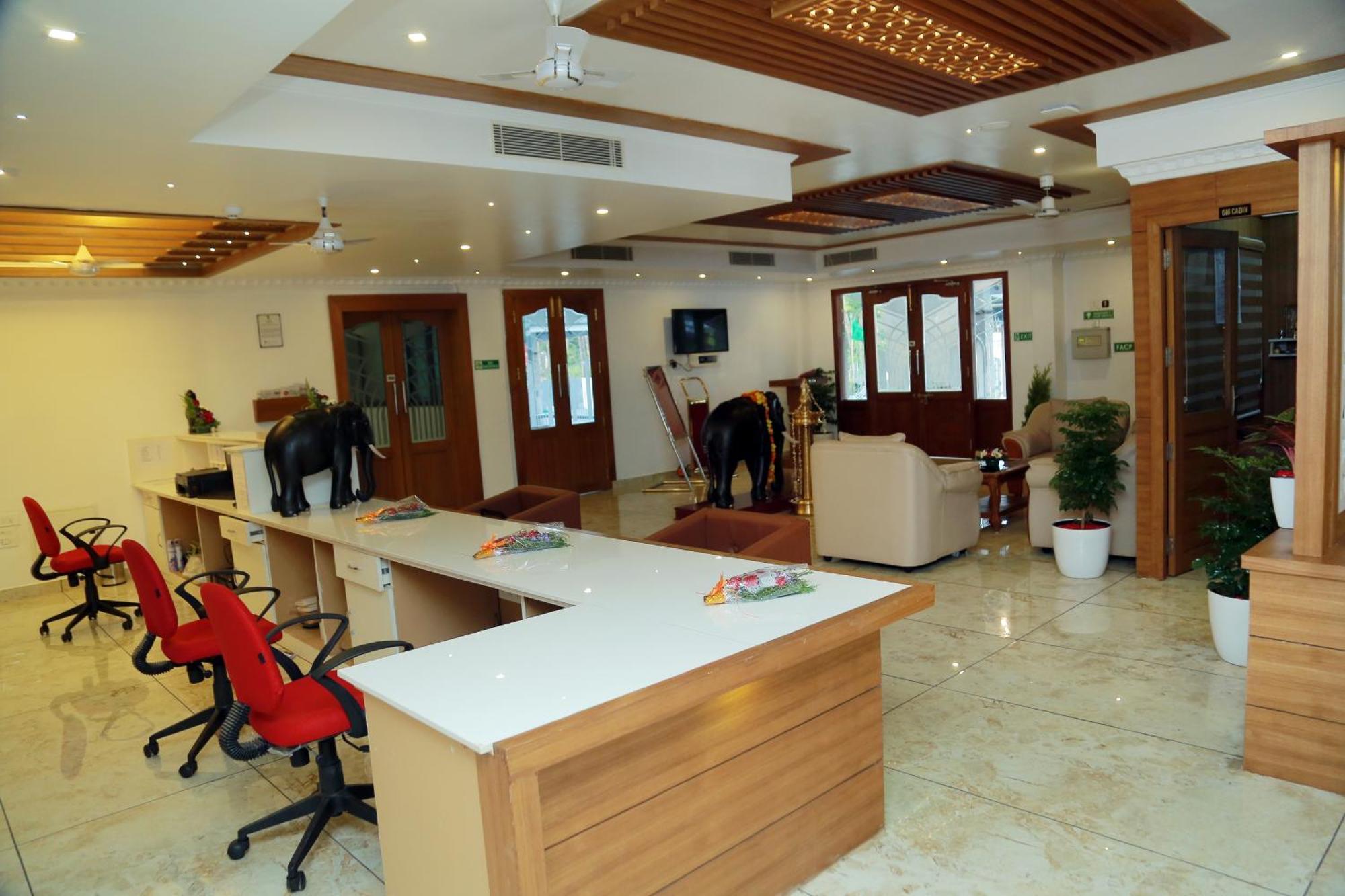 Hotel Savera Park Thrissur Exterior foto